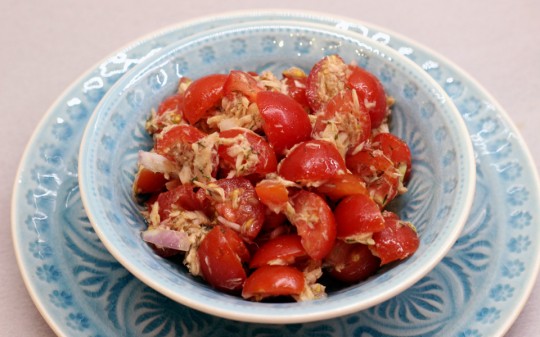 Tomaten-Thunfischsalat