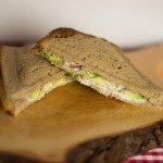 Warmes Avocado-Sandwich